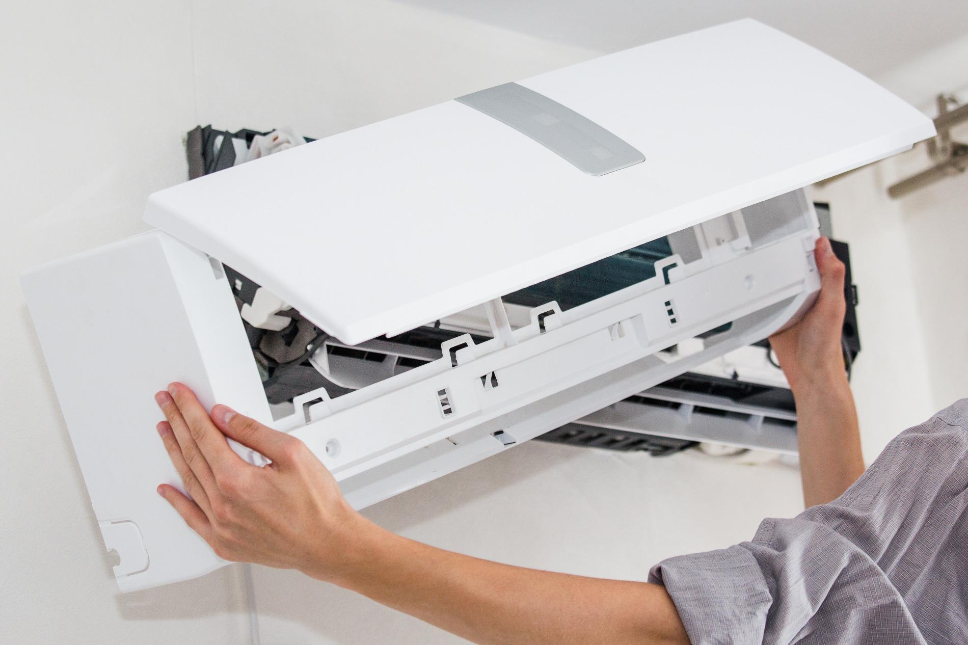 Installation d'un bloc clim réversible